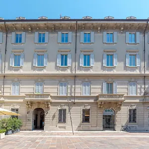 suite-della-corte-by-myhomeincomo.it-lombardy.com/